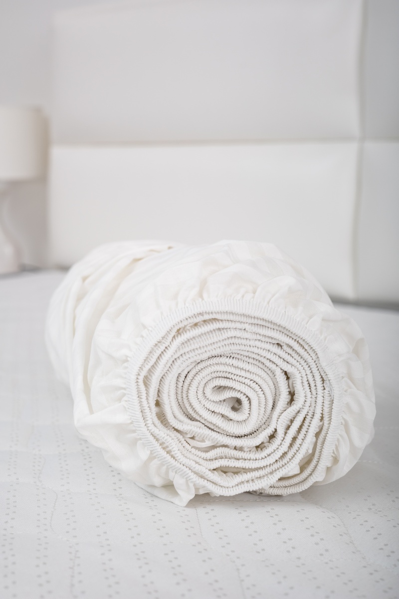 Простыня на резинке 160х200