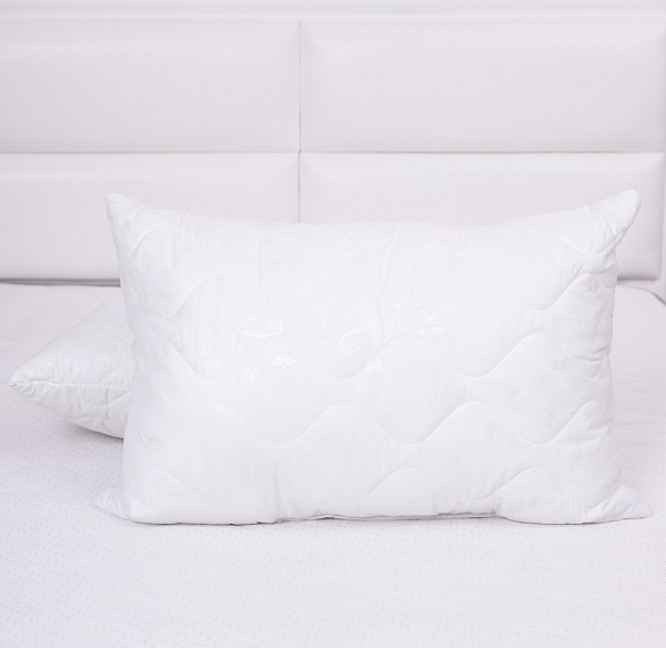 Подушка "Верблюжья шерсть" Комфорт (68х68)