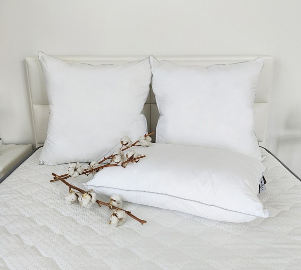 Подушка "Лебяжий пух" Премиум  (48х68)