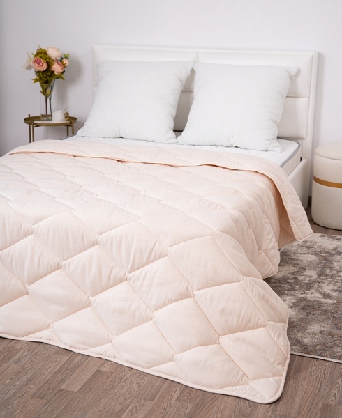 Одеяло "Престиж" однотонное овечья  шерсть стандарт (2 спальный)